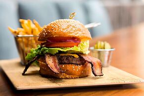 San Francisco Airport Marriott Waterfront