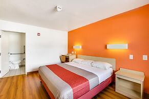 Motel 6 Columbus, OH - West