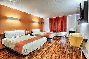 Motel 6 Columbus, OH - West