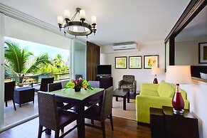 Regency on Beachwalk Waikiki by OUTRIGGER