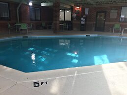 Holiday Inn Express Naperville by IHG