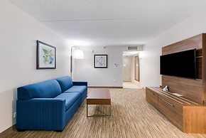 Holiday Inn Express Naperville by IHG