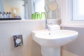 Ten Manchester Street