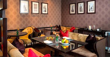 Ten Manchester Street