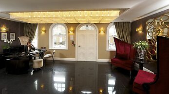 Ten Manchester Street