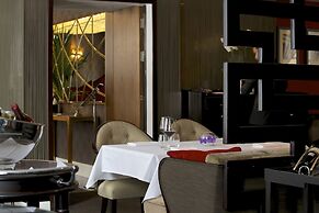 Ten Manchester Street