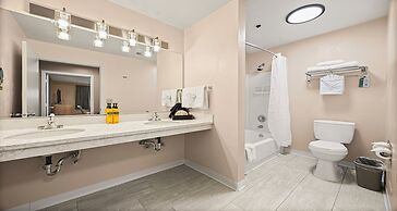 Best Western Plus Orchid Hotel & Suites