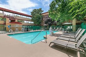 Best Western Plus Orchid Hotel & Suites