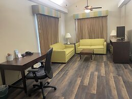Travelodge by Wyndham Tuscaloosa