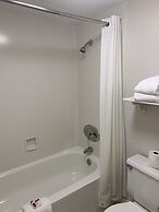 Travelodge by Wyndham Tuscaloosa