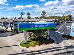 The Buena Park Hotel & Suites