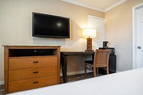 The Buena Park Hotel & Suites