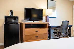 The Buena Park Hotel & Suites