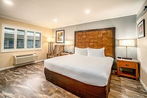 The Buena Park Hotel & Suites
