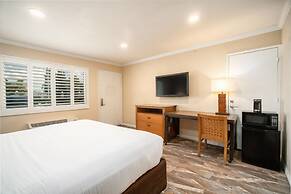 The Buena Park Hotel & Suites