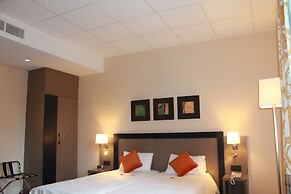 Castel de Pont-à-Lesse Hotel