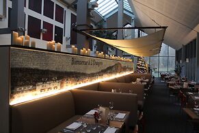 Castel de Pont-à-Lesse Hotel