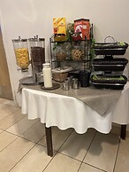 Castel de Pont-à-Lesse Hotel