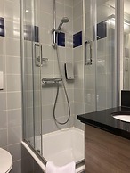 Castel de Pont-à-Lesse Hotel