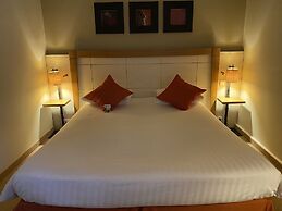 Castel de Pont-à-Lesse Hotel