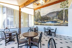 Days Inn by Wyndham Delta CO