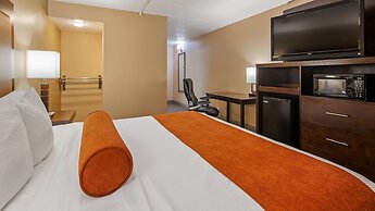 Best Western Crossroads Of The Bluffs
