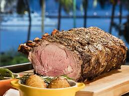 Hong Kong Gold Coast Hotel