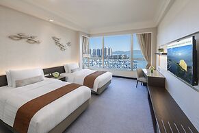 Hong Kong Gold Coast Hotel