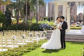 Hong Kong Gold Coast Hotel