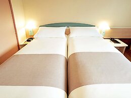 ibis Poitiers Sud
