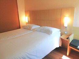 ibis Poitiers Sud