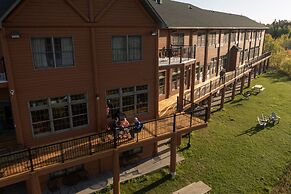 Grand Ely Lodge Resort & Conference Center