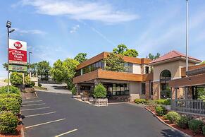 Best Western Plus Landing View Inn & Suites