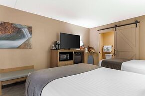Best Western Plus Landing View Inn & Suites