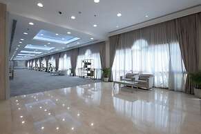 Crowne Plaza Bahrain by IHG