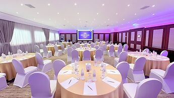 Crowne Plaza Bahrain by IHG