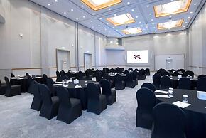 Crowne Plaza Bahrain by IHG