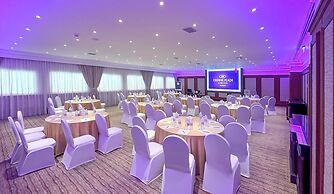 Crowne Plaza Bahrain by IHG