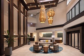 DoubleTree Suites by Hilton Orlando - Disney Springs® Area