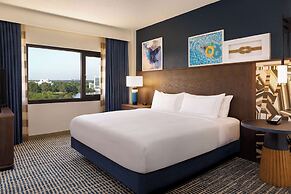 DoubleTree Suites by Hilton Orlando - Disney Springs® Area