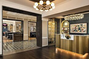 The Talbott, Autograph Collection