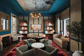 The Talbott, Autograph Collection