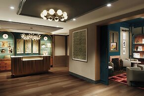 The Talbott, Autograph Collection