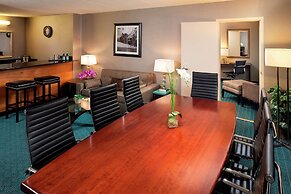 DoubleTree by Hilton Roseville Minneapolis