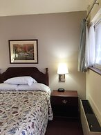 Budget Inn