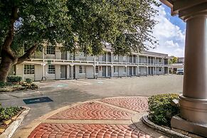 La Quinta Inn by Wyndham Dallas Uptown