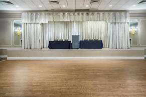 enVision Hotel & Conference Center Mansfield-Foxboro