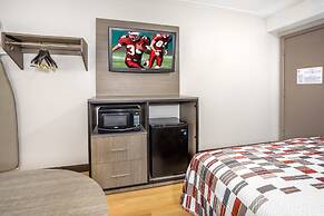 Red Roof Inn Tinton Falls - Jersey Shore