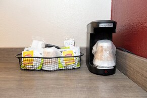 Red Roof Inn Tinton Falls - Jersey Shore