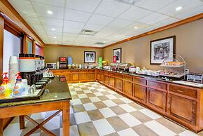 Hampton Inn Boston - Norwood